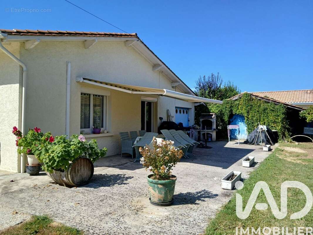Photo 3 - Maison à GARDONNE