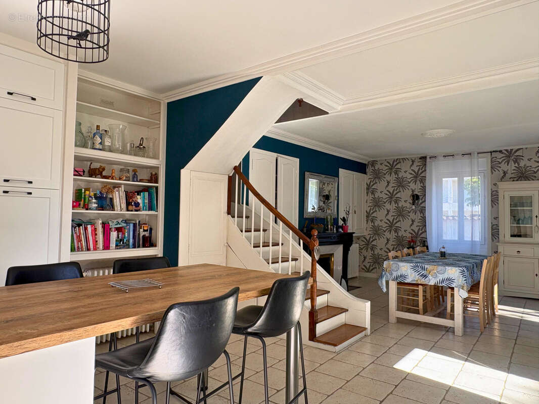 Maison à COGNAC