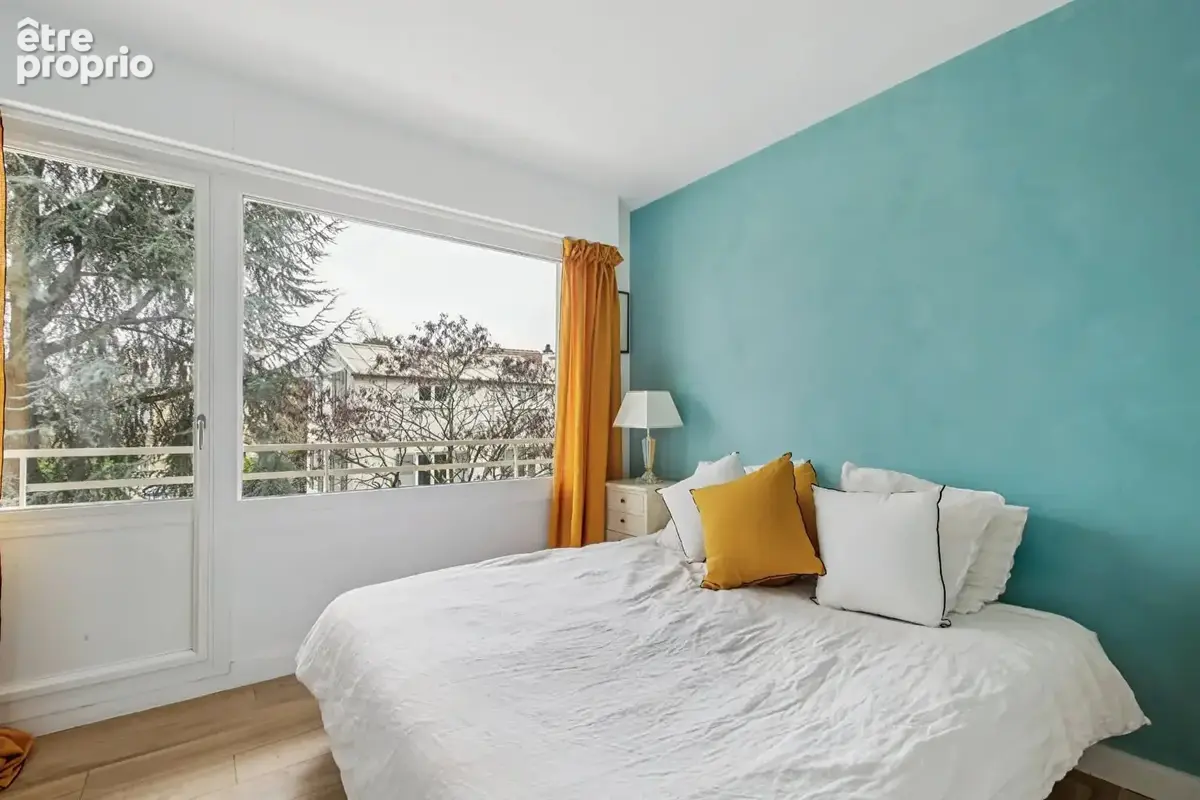 BAS DE CHATOU à 3 mn du RER appartement 5 pièces de 123.55 m² avec 3 chambres, balcon, ascenseur - photo 8