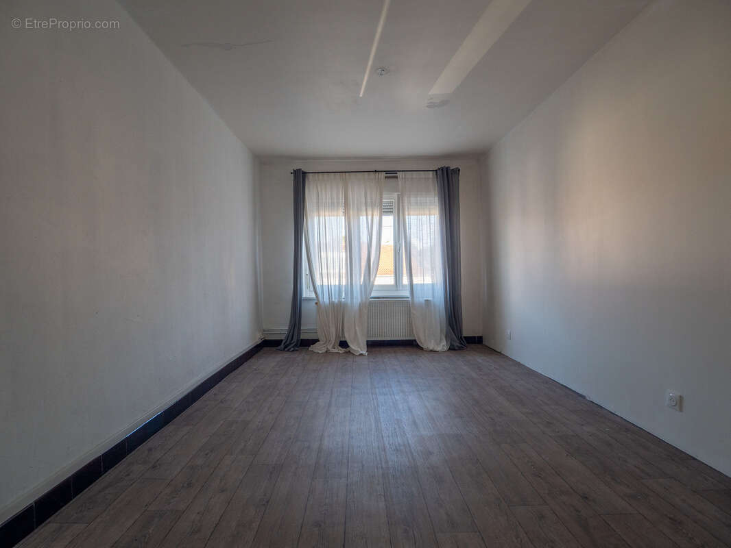 Maison à CAPPELLE-EN-PEVELE