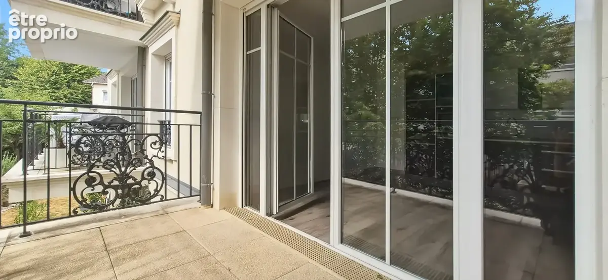 Clamart – Jardin Parisien – 3 pièces avec balcon et parking, à deux pas du Tram T6 - photo 12