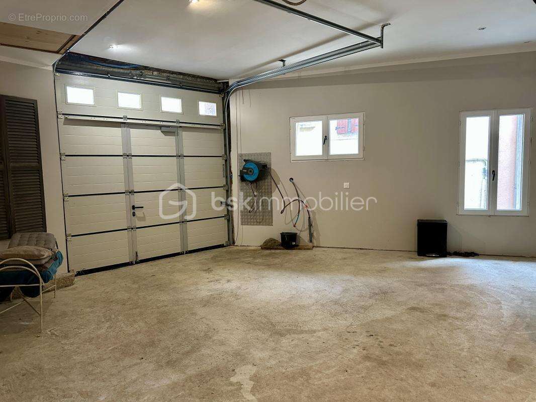 Maison à SAINT-ANDRE-DE-ROQUELONGUE