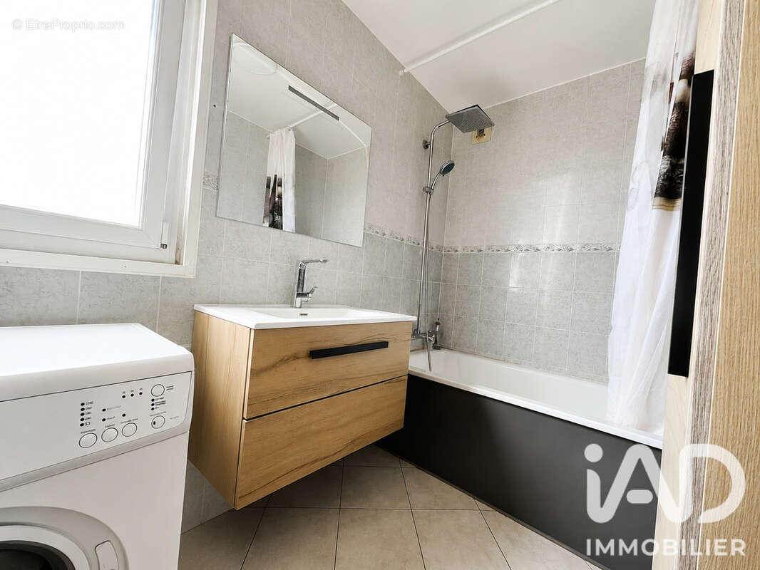 Appartement 82 m² à Creteil  - photo 3