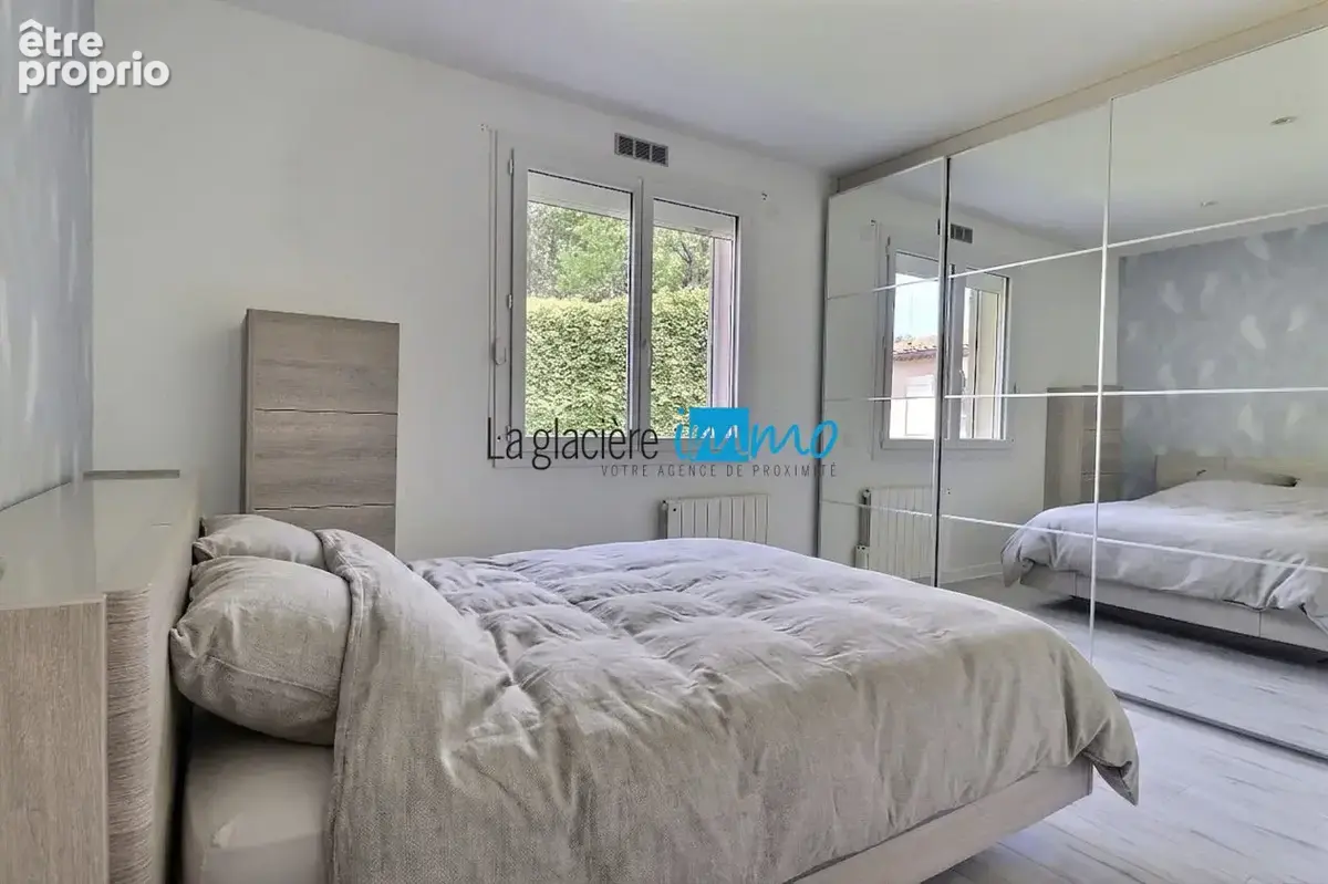 Maison 8 pièces 180 m² à vendre à Aydat (63970) - photo 7
