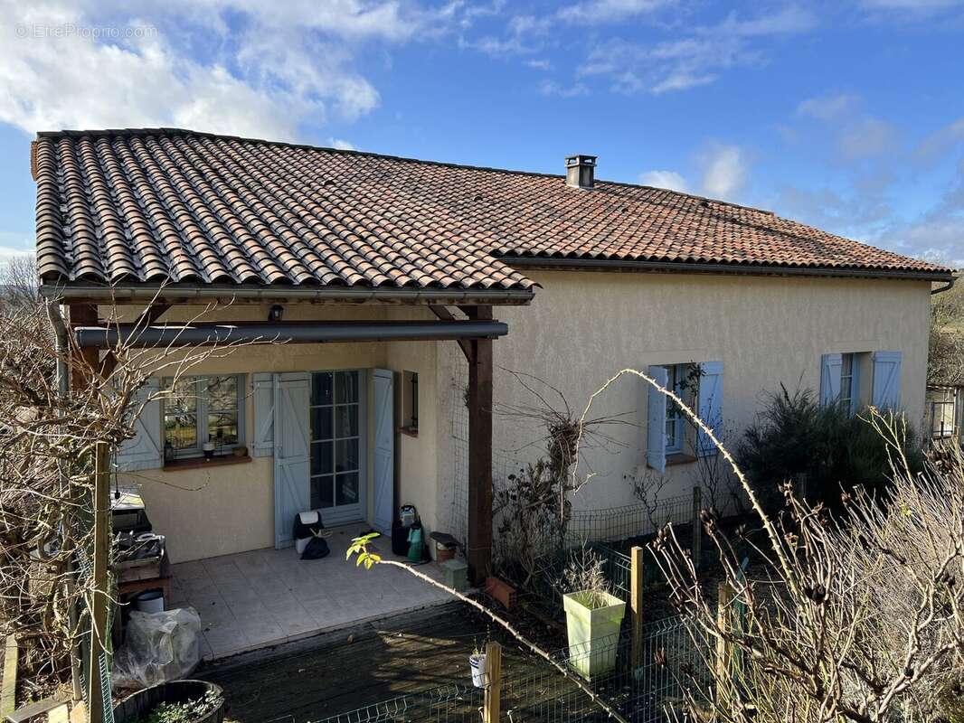 Maison à GOUDOURVILLE