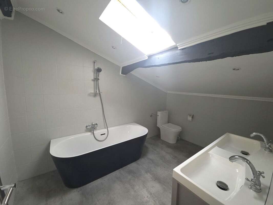 Maison 135 m² à Arveyres  - photo 8