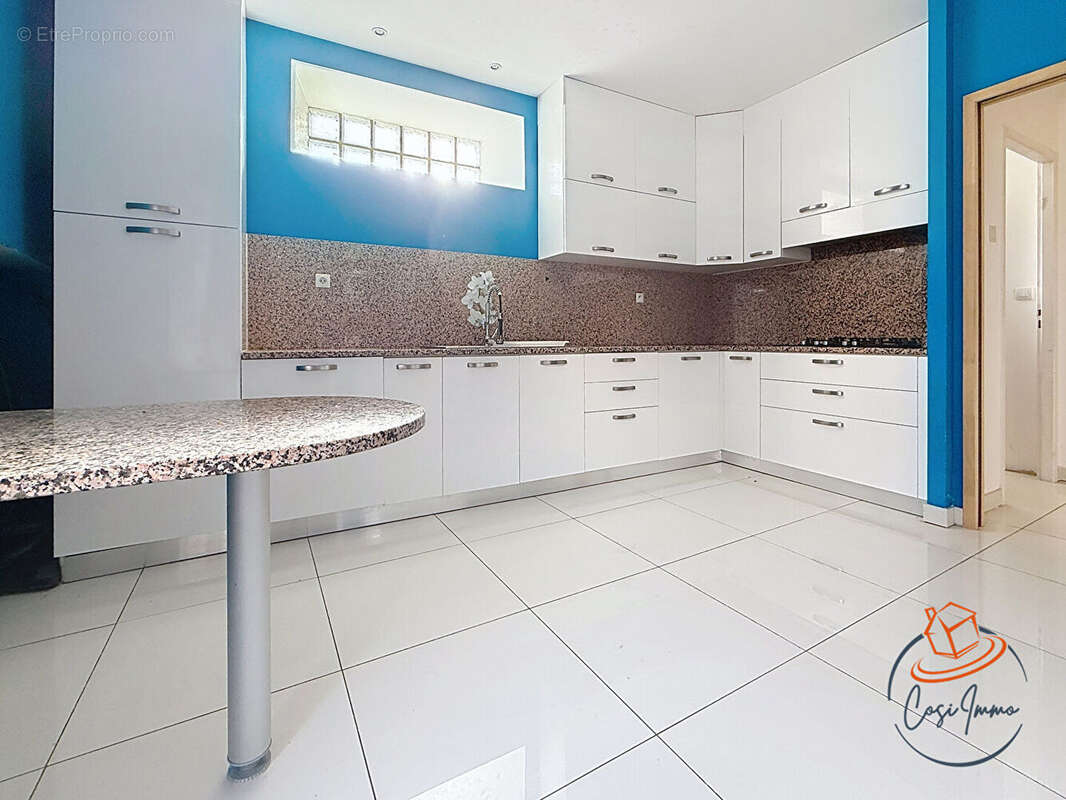 Appartement à SAINT-GENIS-POUILLY