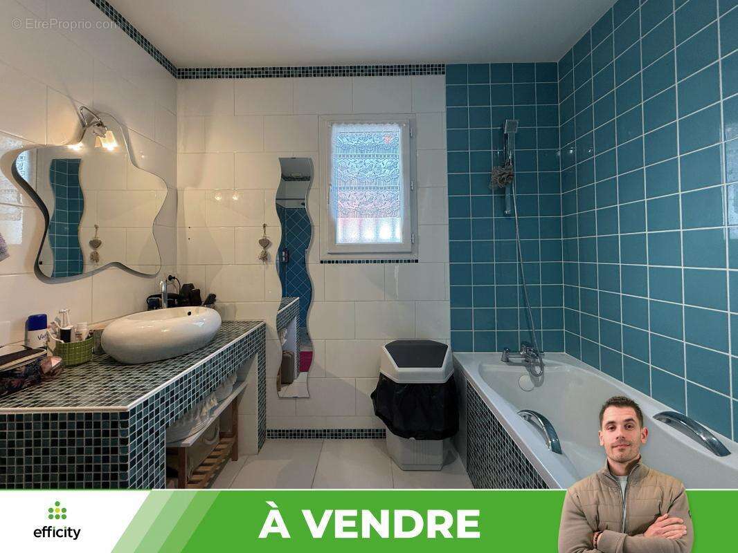 Maison à BONNEUIL-MATOURS