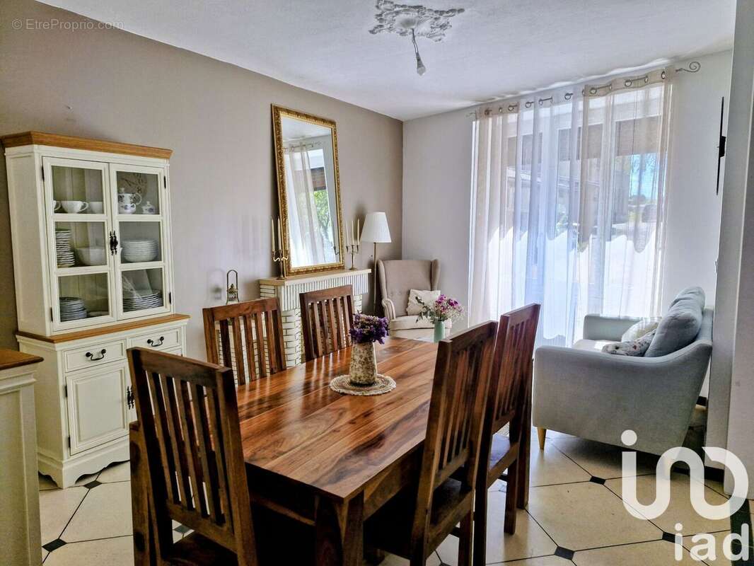 Photo 3 - Maison à MONTIGNAC-DE-LAUZUN