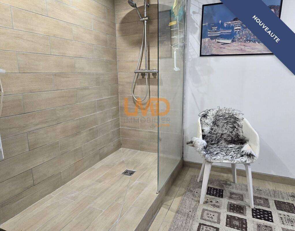 Maison à MORIERES-LES-AVIGNON