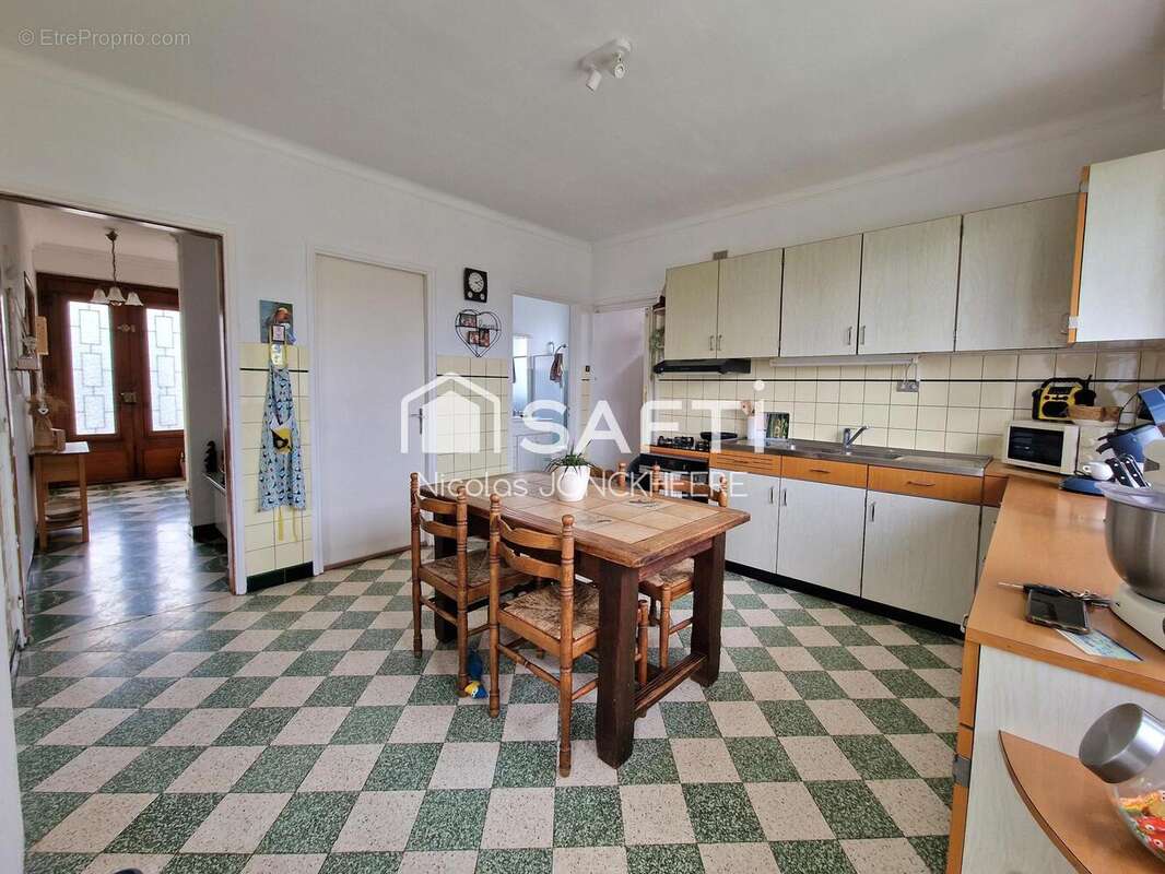 Photo 2 - Maison à ISBERGUES