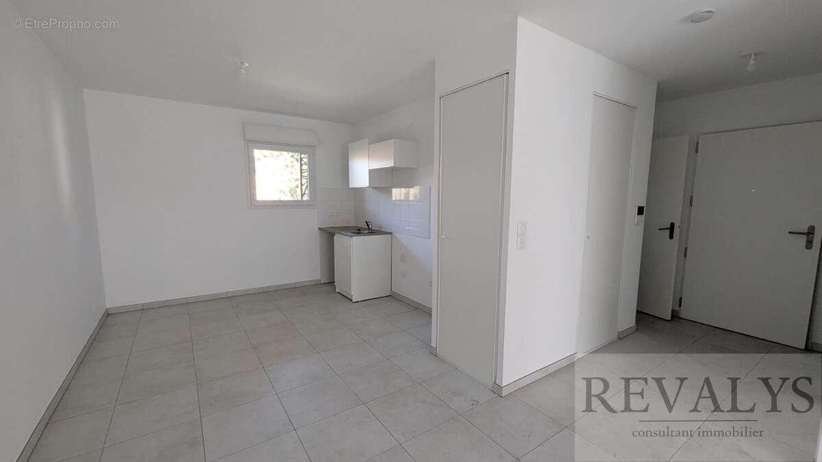 Appartement à LE CANNET