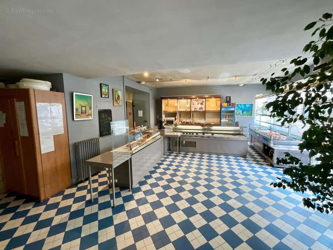 Photo 2 - Appartement à MEHUN-SUR-YEVRE