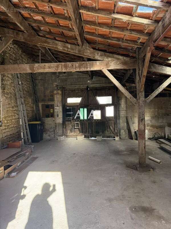 Maison à CHAMPNIERS