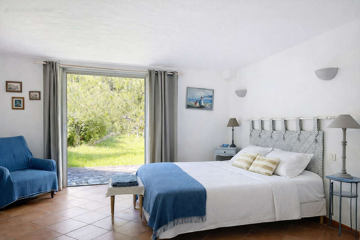 Maison à PORTO-VECCHIO