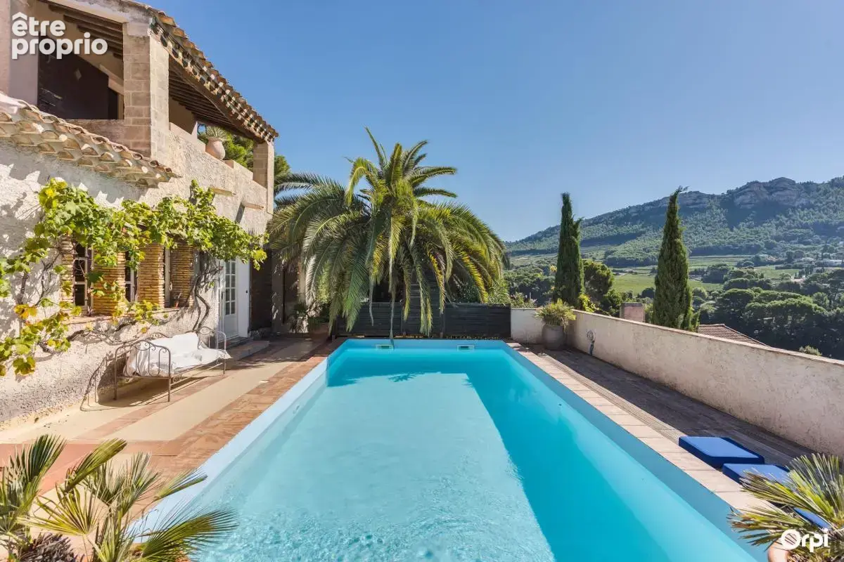 Cassis — propriété d’exception 266 m², vue mer et cap canaille - photo 2