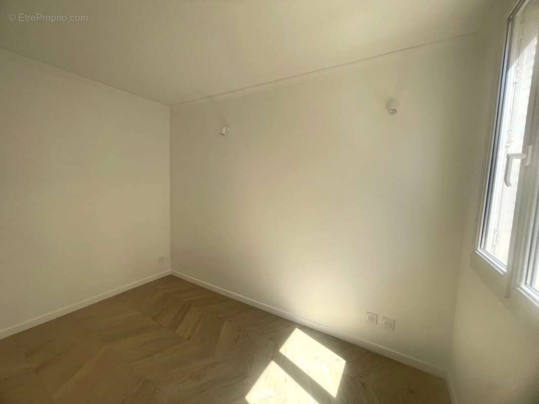 Appartement familial - 4 chambres - refait a neuf - photo 10