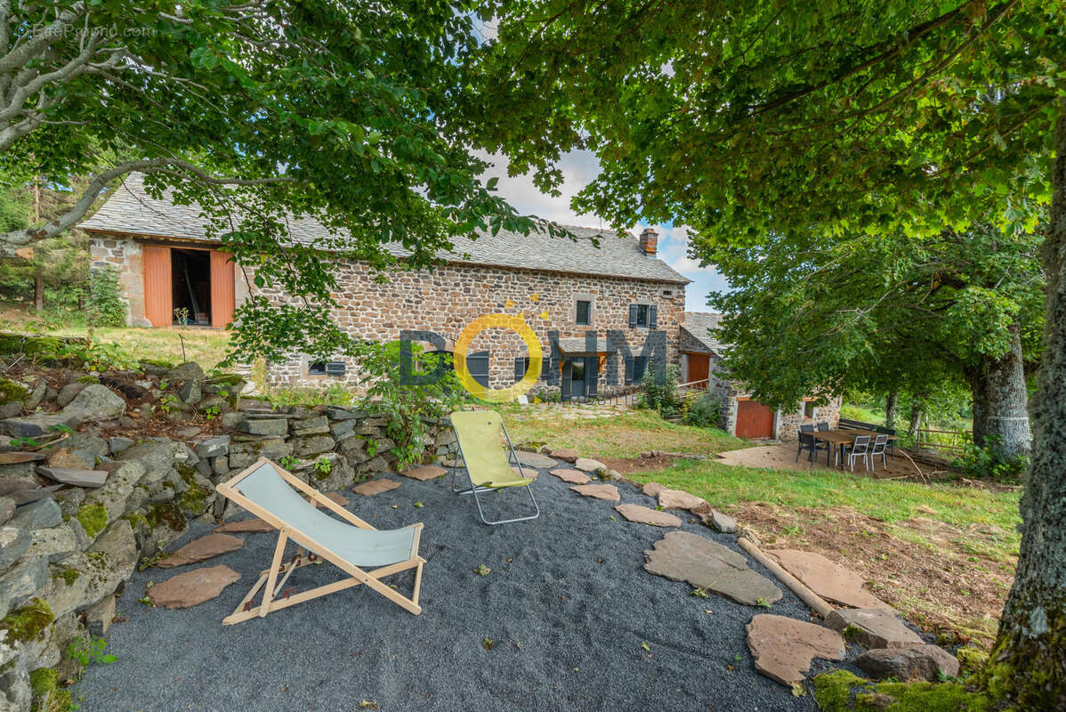 Maison à CHAMPCLAUSE