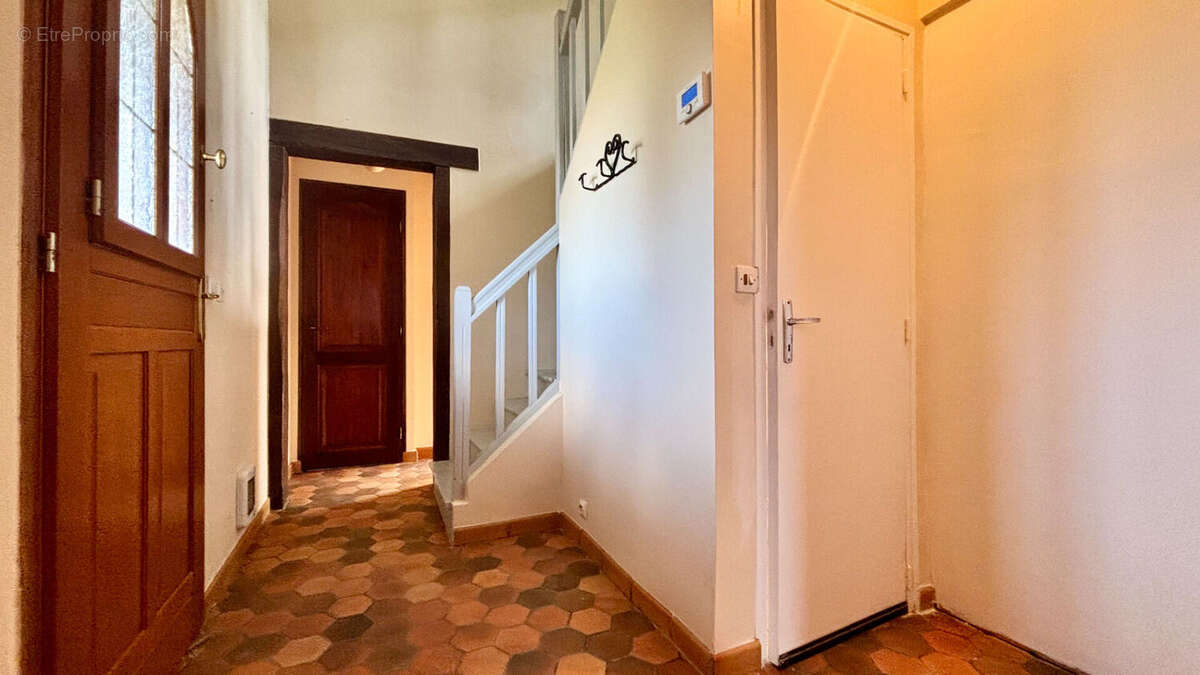 Maison à CORBEIL-ESSONNES