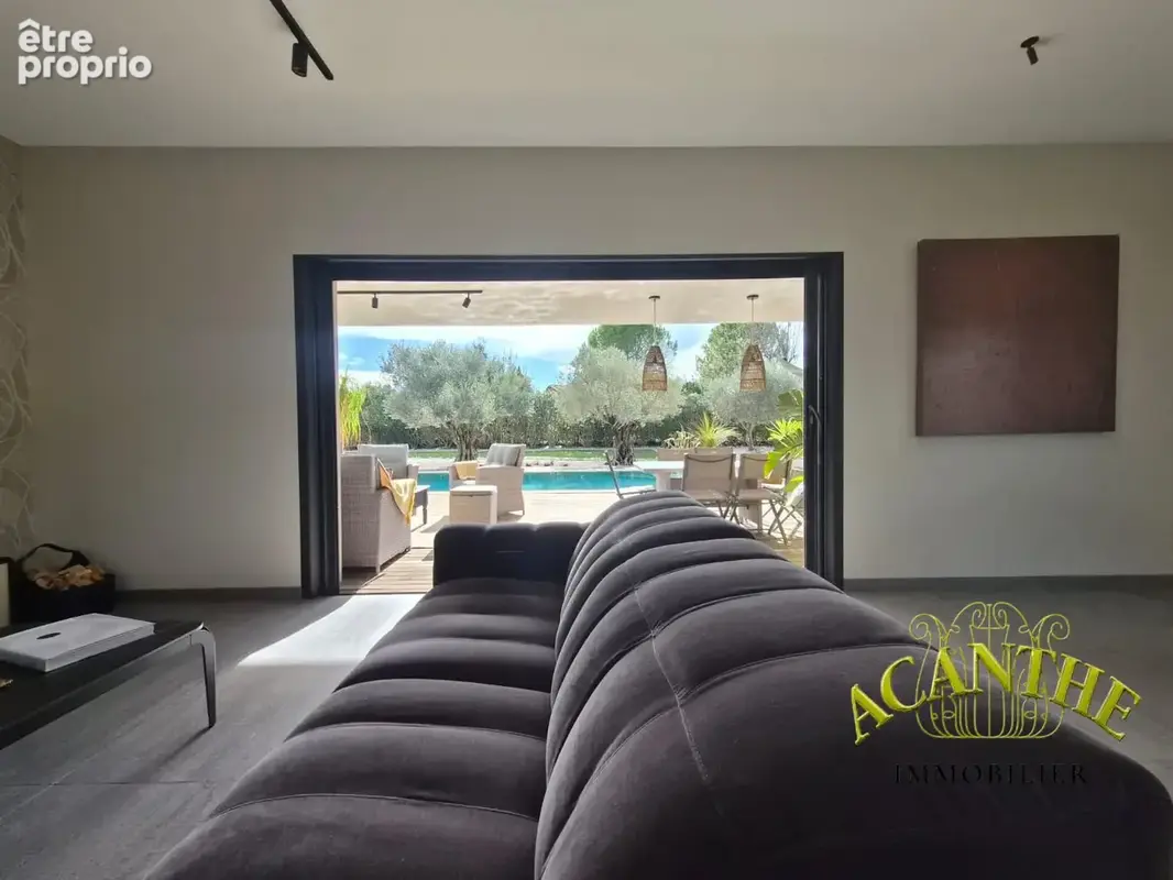 Maison 155 m² à Saint-Mathieu-De-Treviers  - photo 8