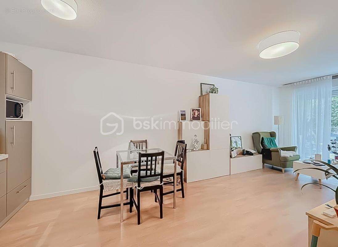 Appartement à CASTELNAU-LE-LEZ