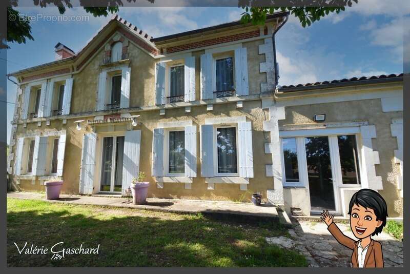 Maison à LE PIZOU