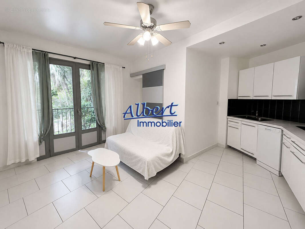 Appartement à SANARY-SUR-MER