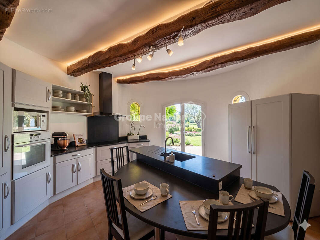 Maison à BOUC-BEL-AIR