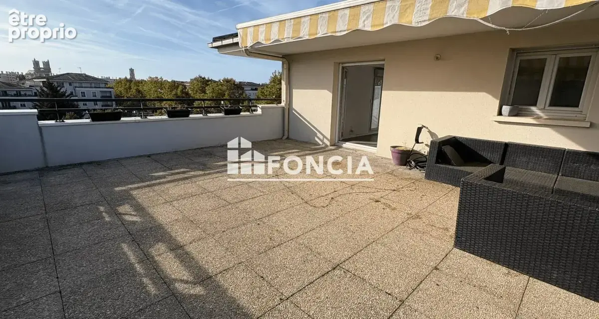  à vendre – rare t3 duplex avec magnifique vue seine - photo 3