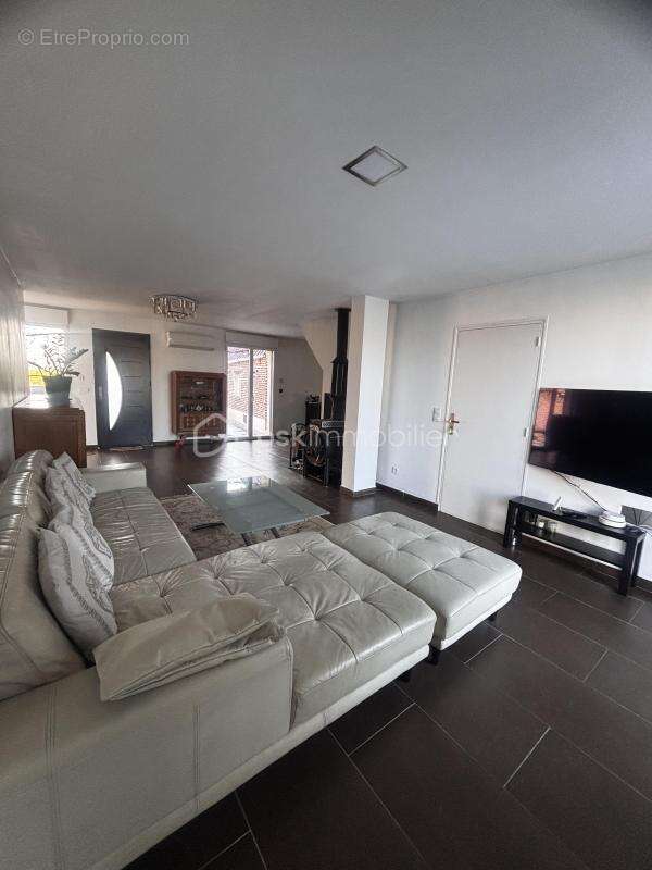 Maison à WAMBRECHIES