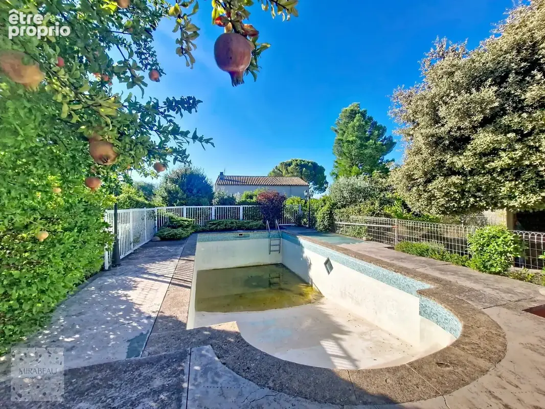 Maison 7 pièces 145 m² à vendre à Pertuis (84120) - photo 8