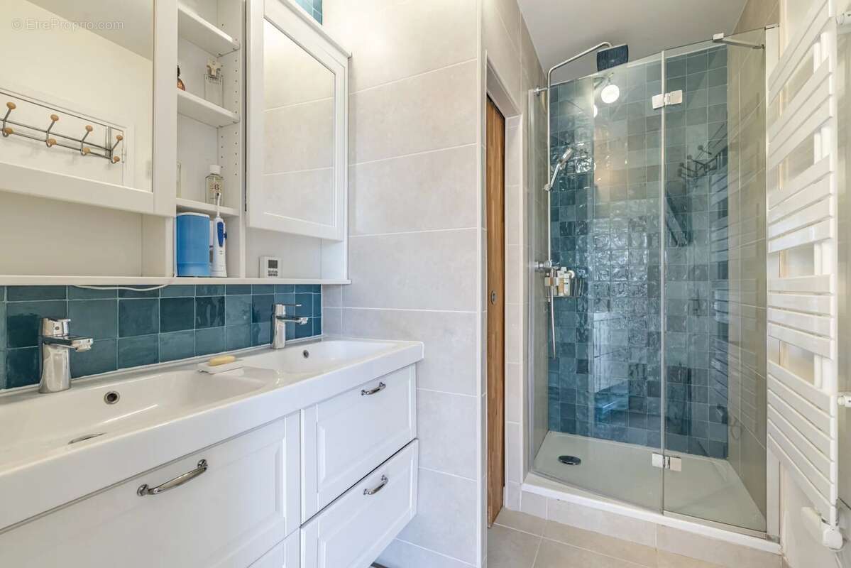 Appartement à CHEVILLY-LARUE