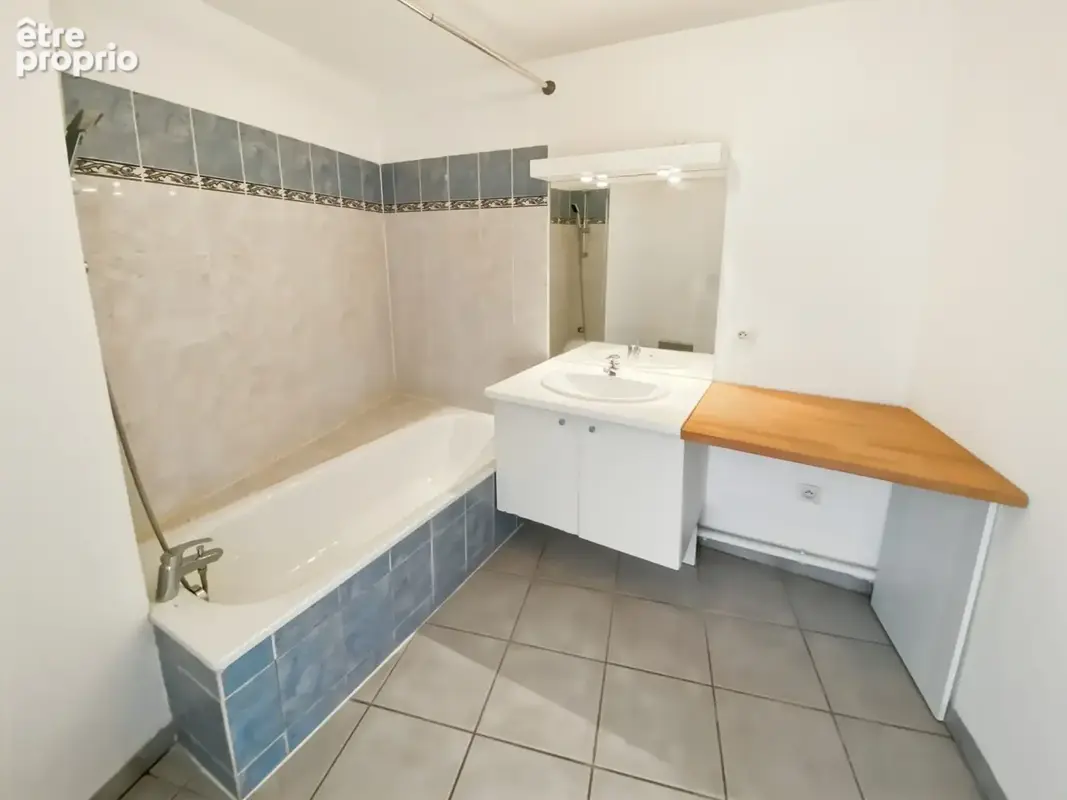 Appartement 64 m² à Castelginest  - photo 9