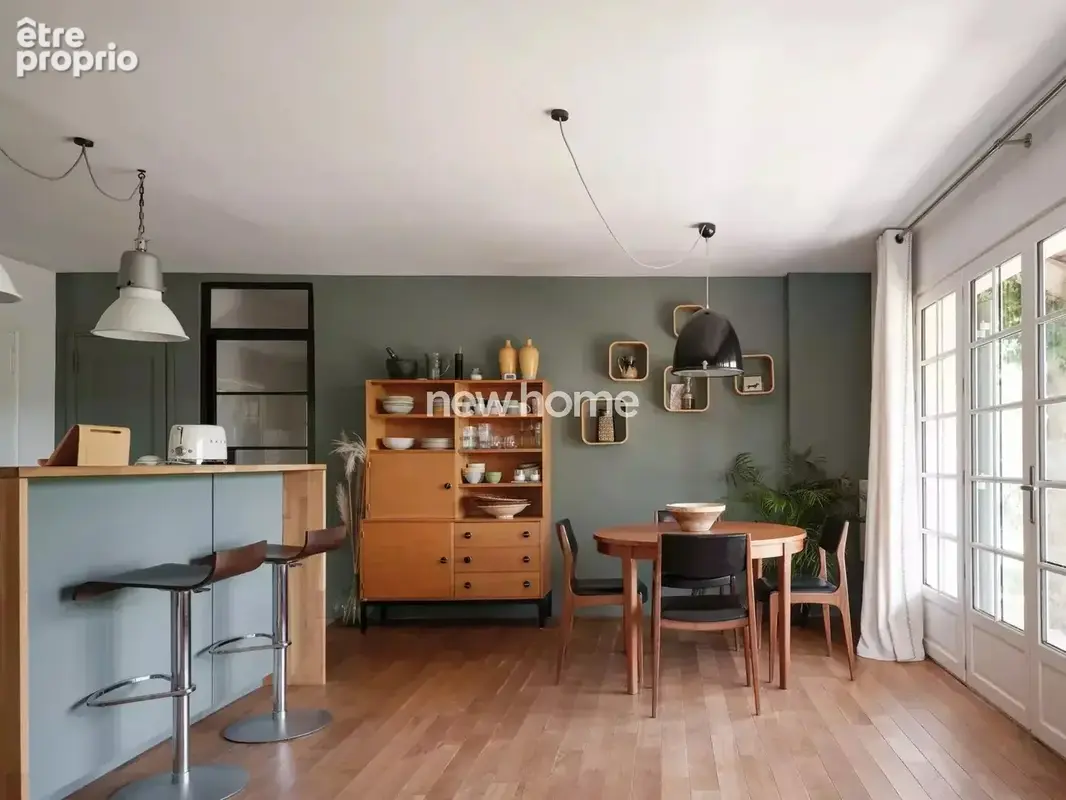 Villa joliment rénovée avec piscine dans un cadre verdoyant - photo 8