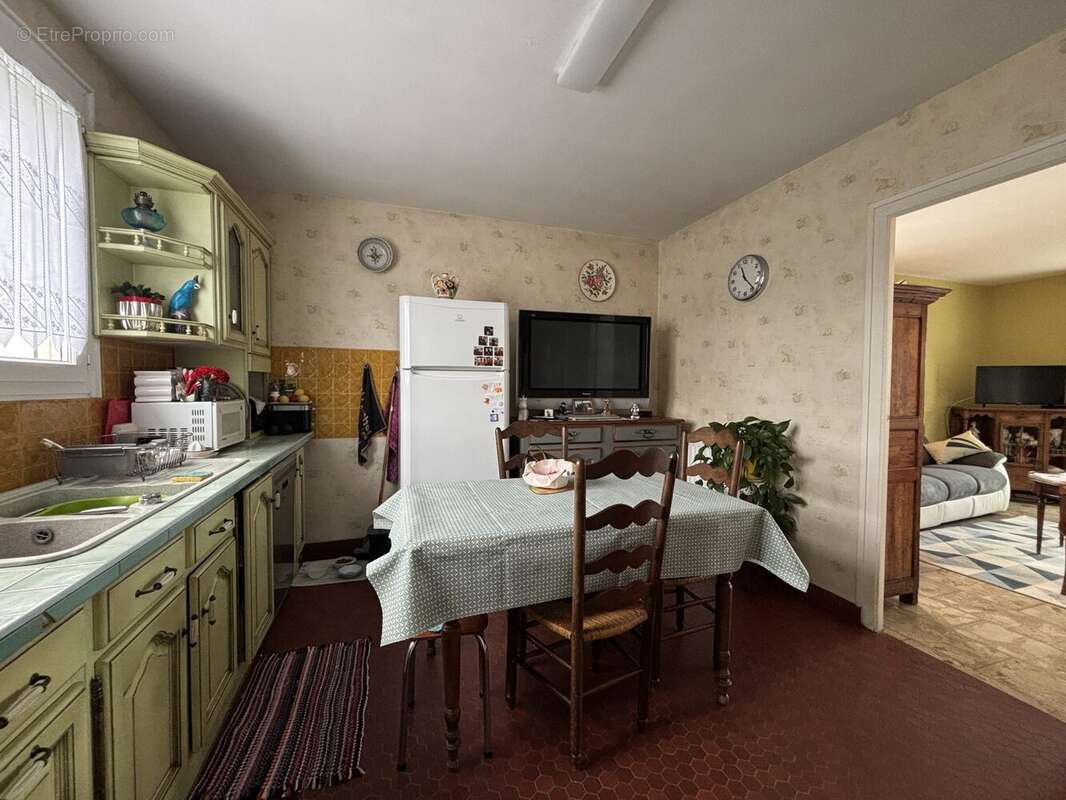 Maison 130 m² à Perigny  - photo 3