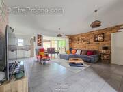 Maison à SAINT-LEGER-SOUS-CHOLET