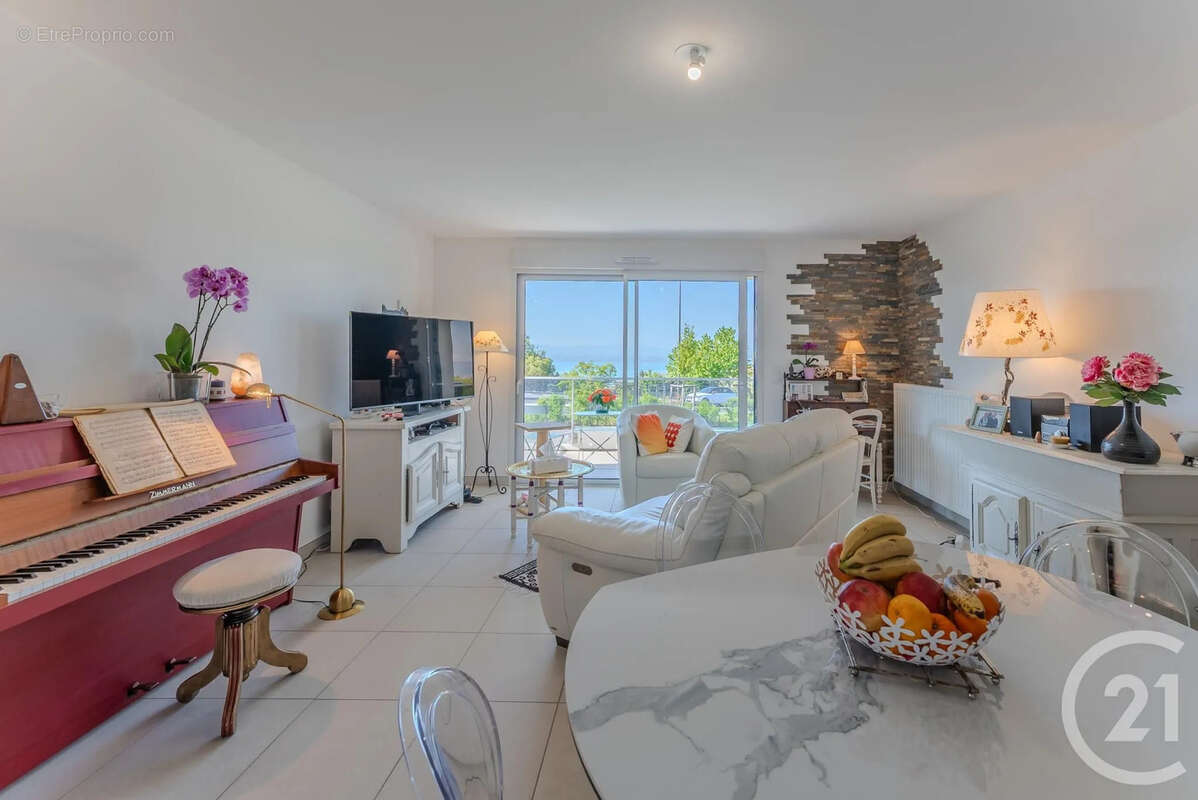 Appartement à EVIAN-LES-BAINS