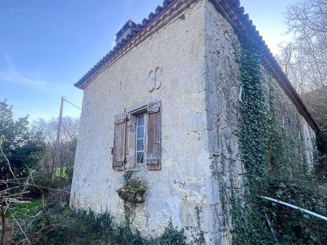 Maison à SAINT-SYLVESTRE-SUR-LOT