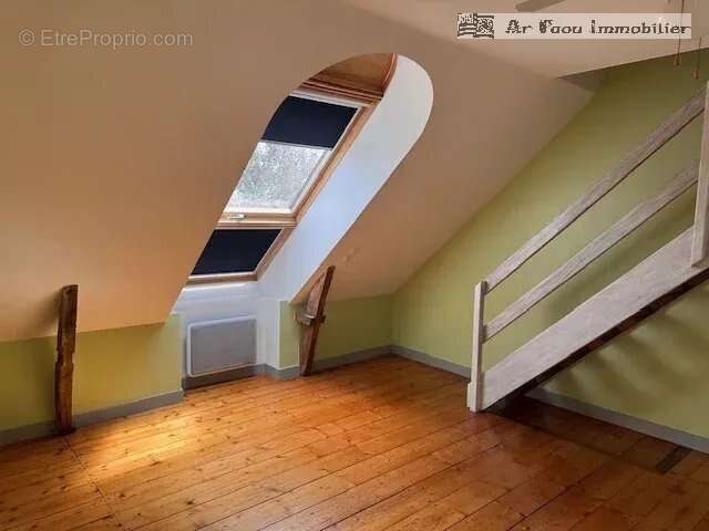 Maison à PONT-DE-BUIS-LES-QUIMERCH