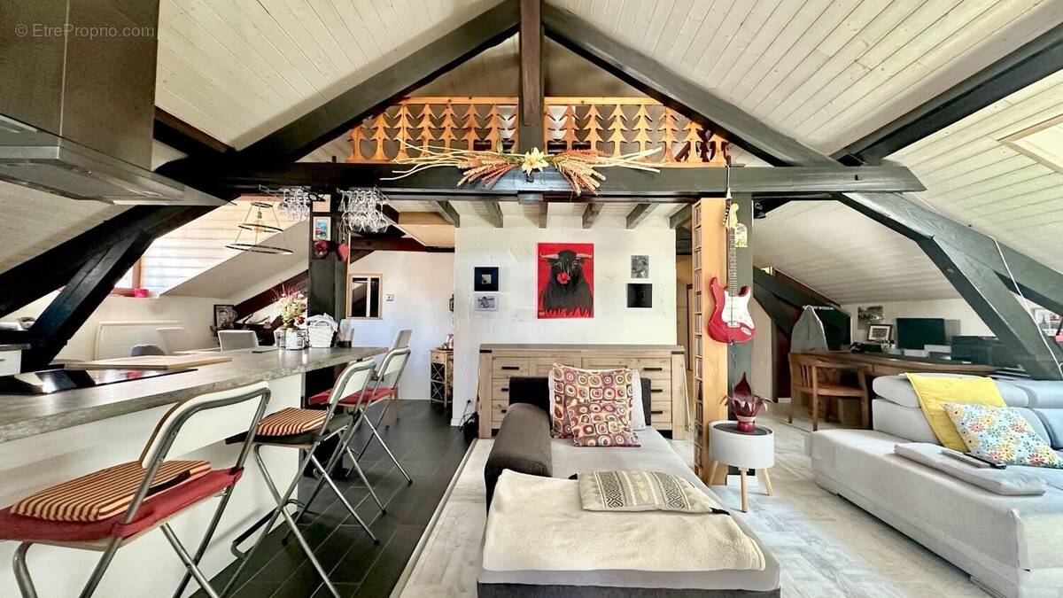Appartement à MEYTHET