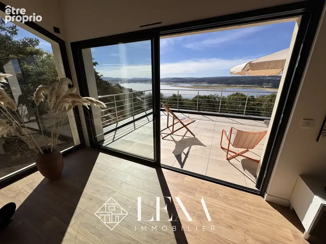 Maison contemporaine avec vue panoramique sur lac - photo 7
