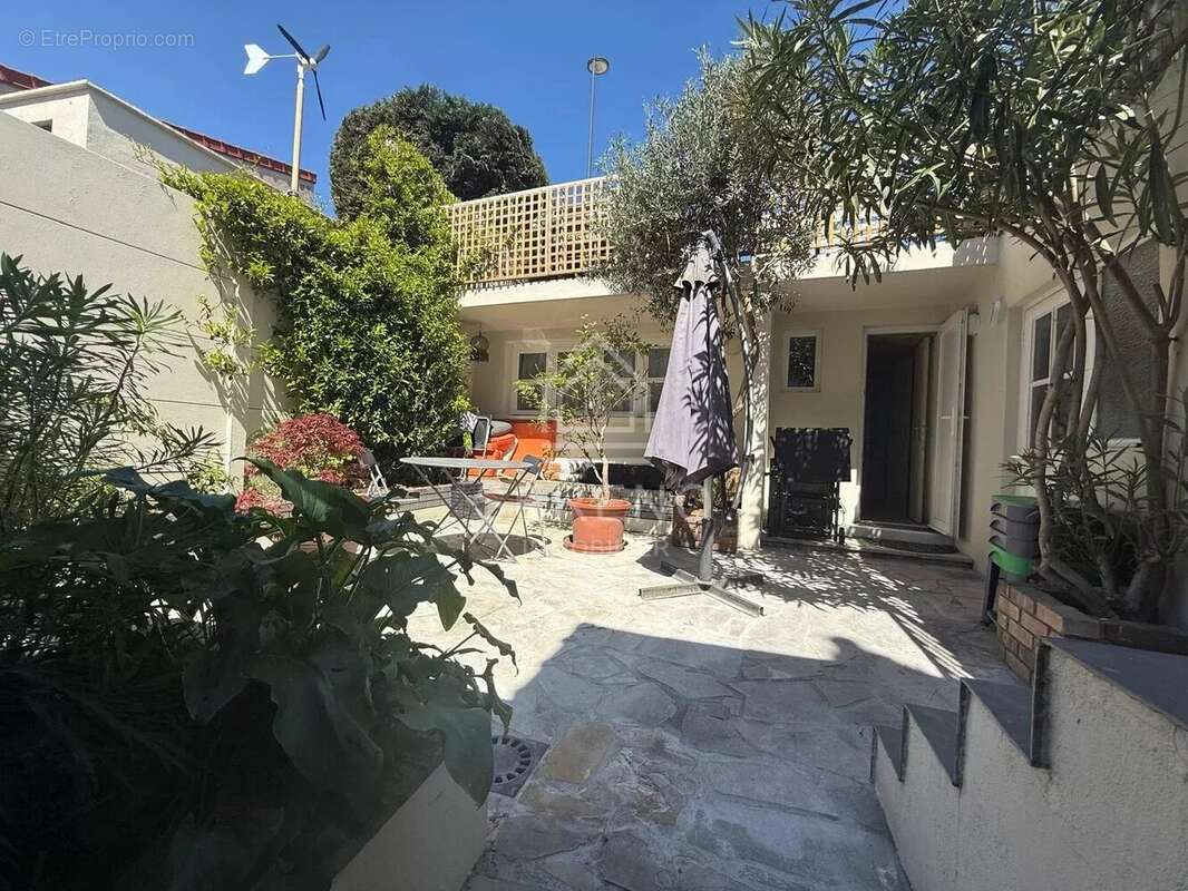 Maison à FONTENAY-SOUS-BOIS