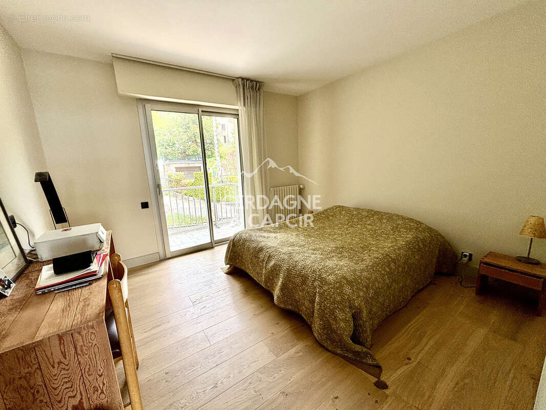 Appartement à FONT-ROMEU-ODEILLO-VIA