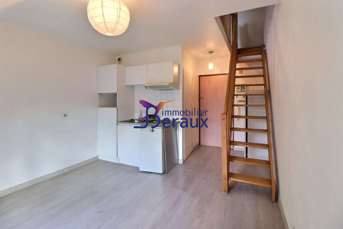 Appartement à DEVILLE-LES-ROUEN