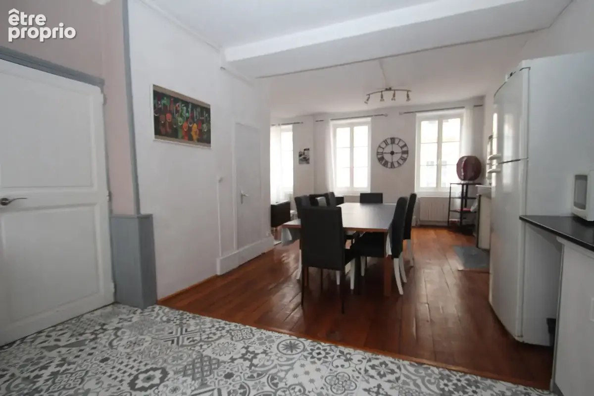 Appartement 4 pièces 128 m² à vendre à Decize (58300) - photo 3
