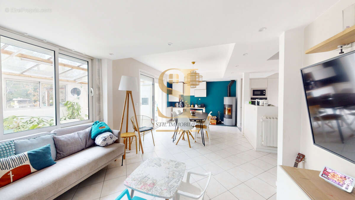 Maison à ATHIS-MONS