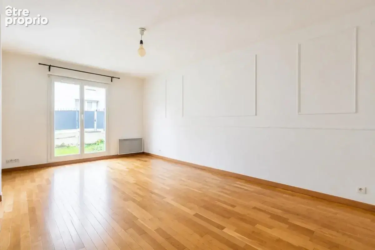Appartement de standing - 2 pièces de 50 m² - Le Raincy - photo 4