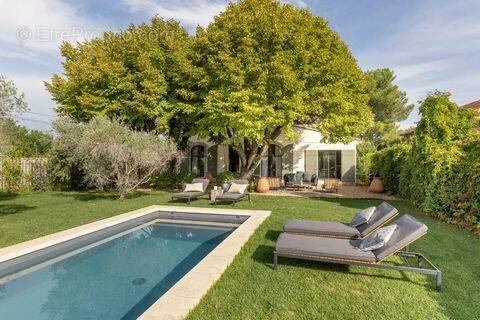 Maison à SAINT-REMY-DE-PROVENCE