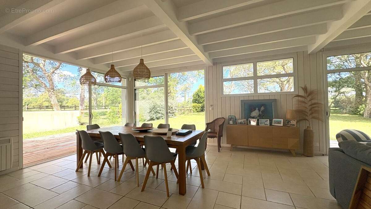 Villa d'architecte au calme vue golf pinsolle, 15 minutes a pied des plages - photo 9