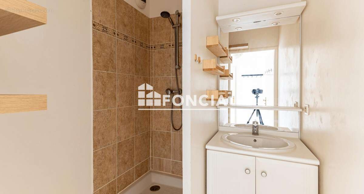 Appartement à BUSSY-SAINT-GEORGES